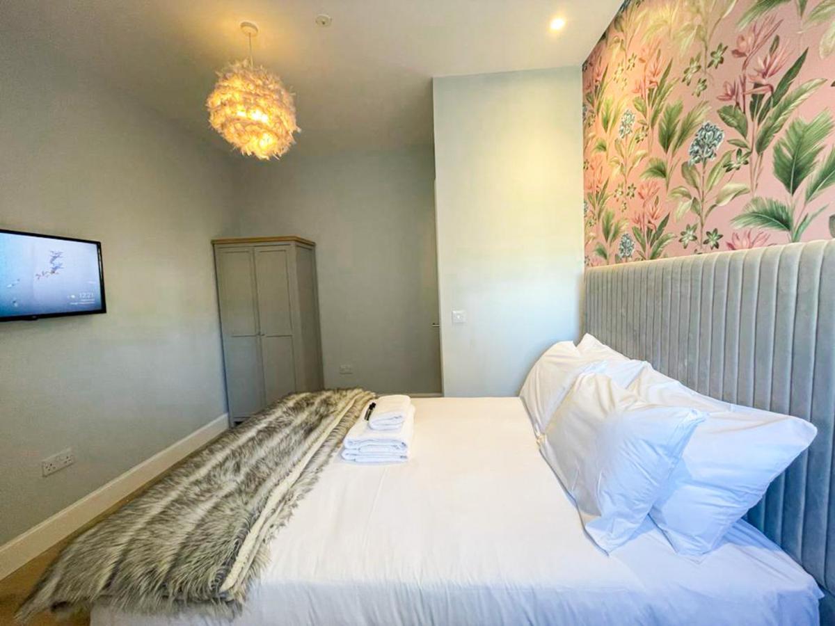 Beautiful 2Br, Private Entry In Vibrant Leith Lägenhet Edinburg Exteriör bild