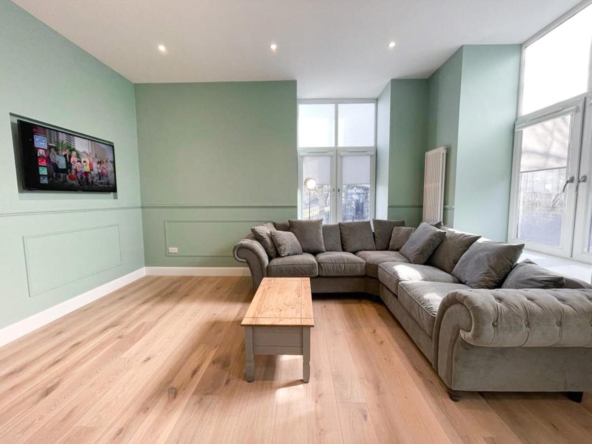 Beautiful 2Br, Private Entry In Vibrant Leith Lägenhet Edinburg Exteriör bild